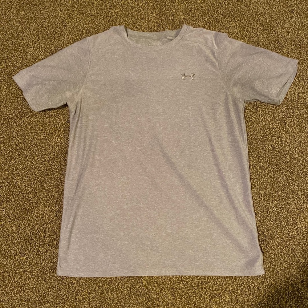 Under Armor athletic t shirt